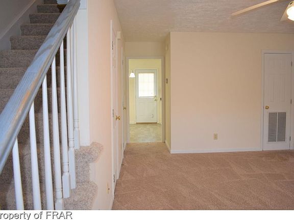 3rd image of 445 Cityview Ln