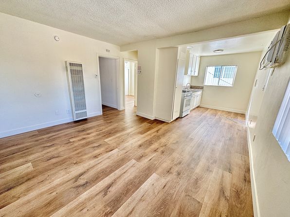 5737 Willowcrest Ave APT 8