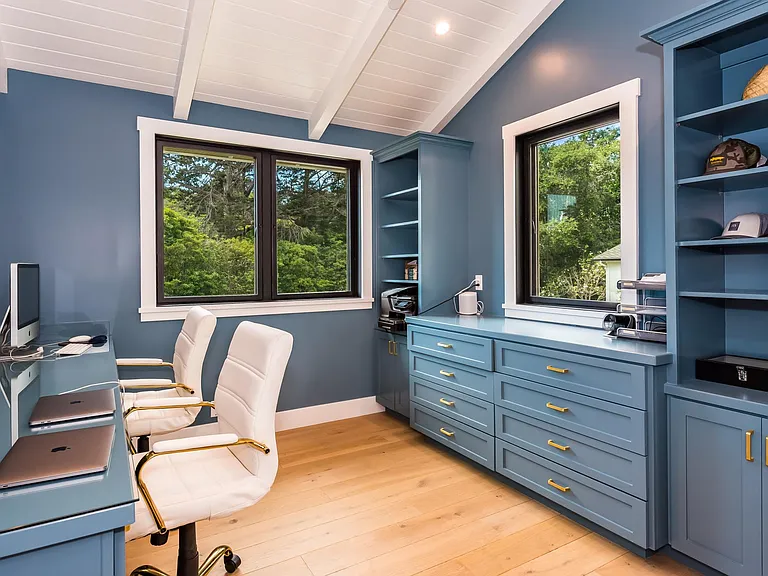 Master Office