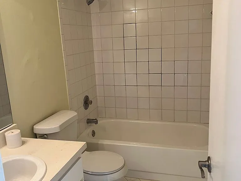 5213 Via Hacienda Cir #B306 — Photo 4