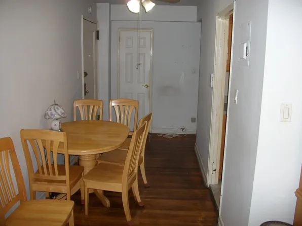 2240 Burnett Street image 6 of 26