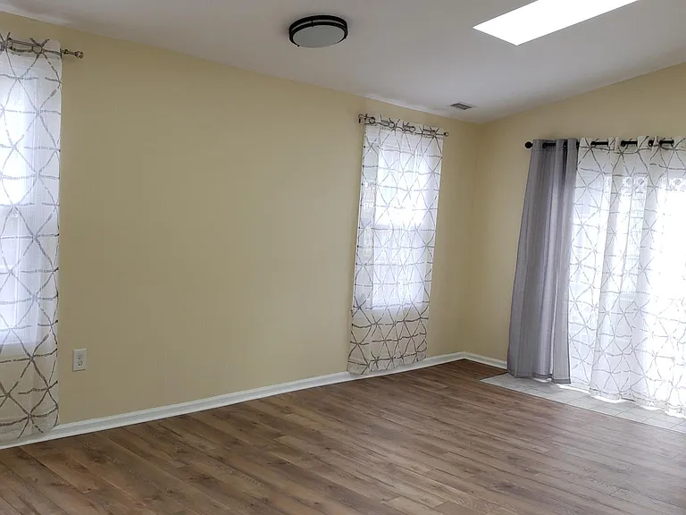 17 Fieldstone Dr — Photo 9