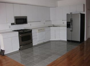 230 Hanover St #2, Boston, MA 02113