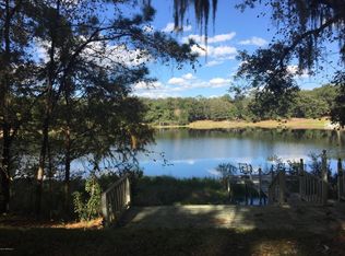 128 Sunset Ln, Interlachen, FL 32148