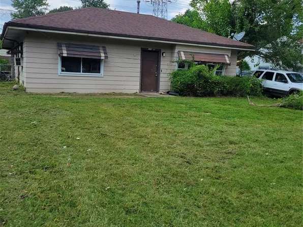 11947 Bridgevale Ave, Saint Louis, MO 63138