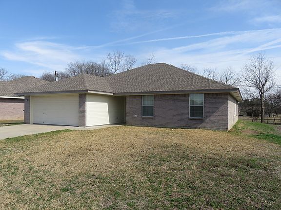 3rd image of 2317 Upland Bend Dr