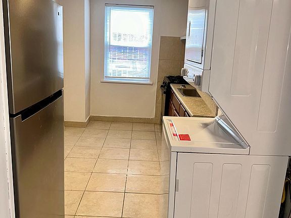 2nd image of 335 E Girard Ave Floor 2