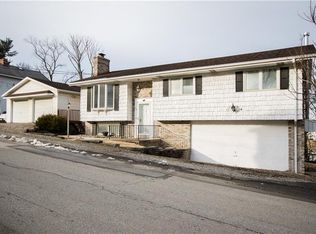 106 Spring St, Bentleyville, PA 15314