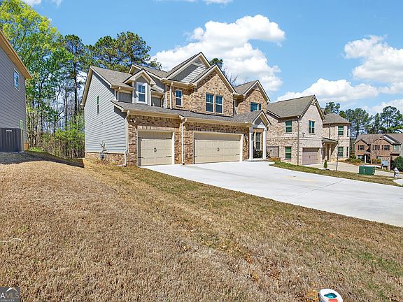 2nd image of 4890 Sultana Way SW