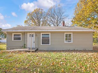 1723 Broadway St, Niles, MI 49120