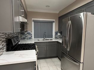 2970 S Greenville St UNIT B, Santa Ana, CA 92704