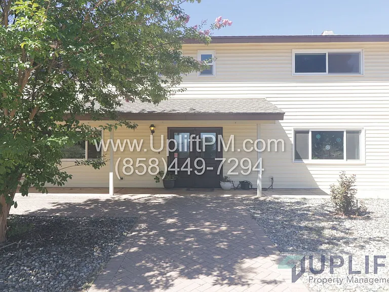 15436 Las Manzanitas Rd — Photo 30