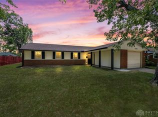 104 Silverstone Dr, Englewood, OH