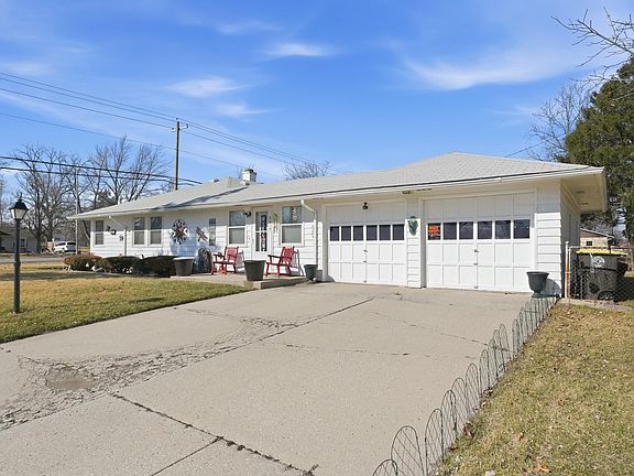 2nd image of 4317 Hessen Cassel Rd