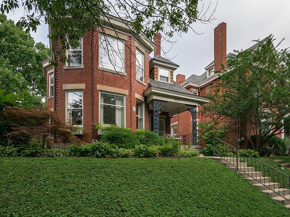 1st image of 609 Elsmere Park