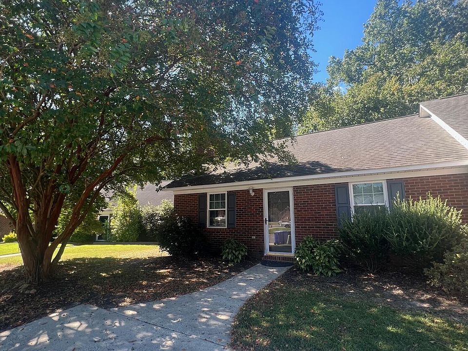 1st image of 4116 Bridge Ct #A