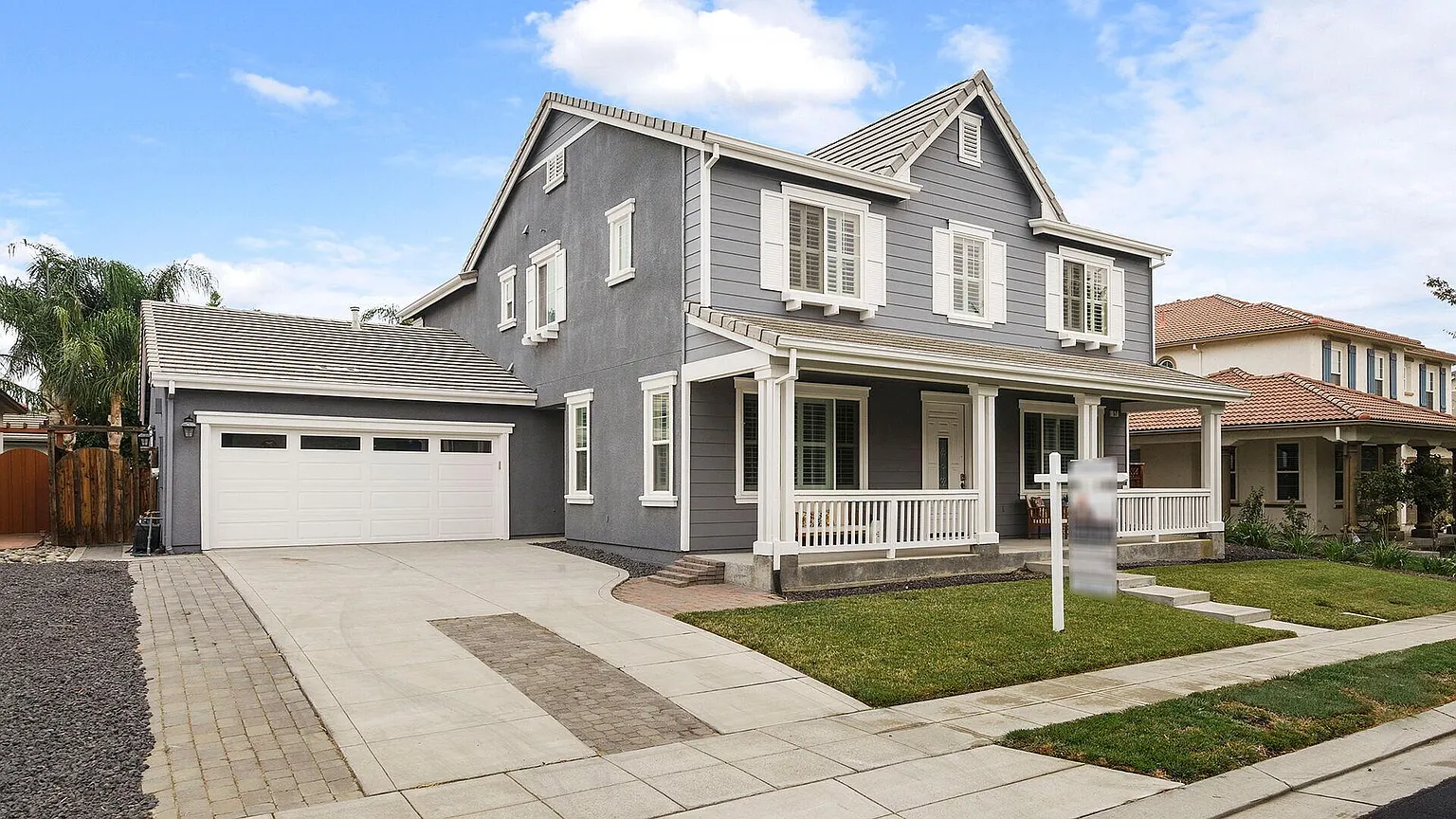 57 Felicia Ave photo 1