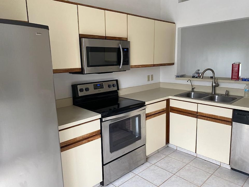 1st image of 66 Pine Island Cir #66