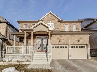 226 Kenneth Cole Dr, Clarington, ON L1C 0T2