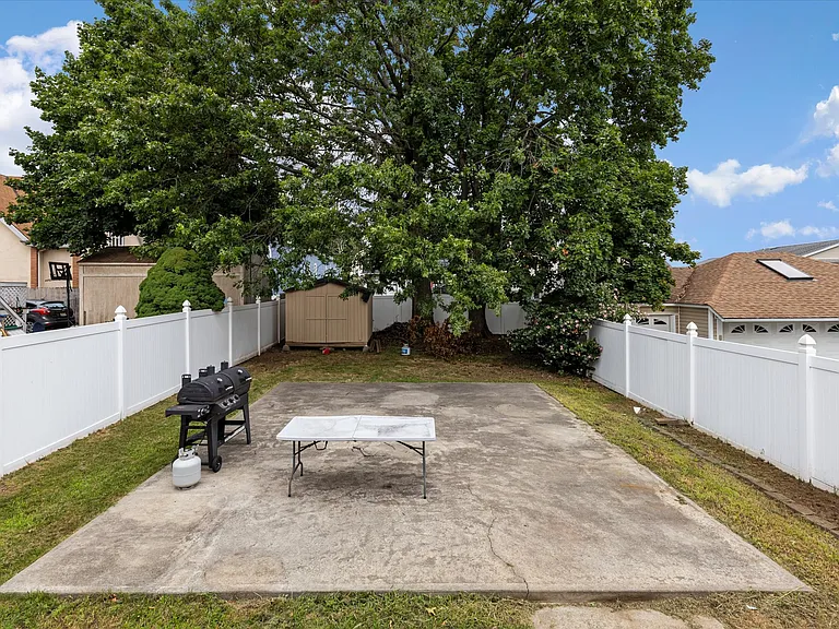 311 Page Ave — Photo 30