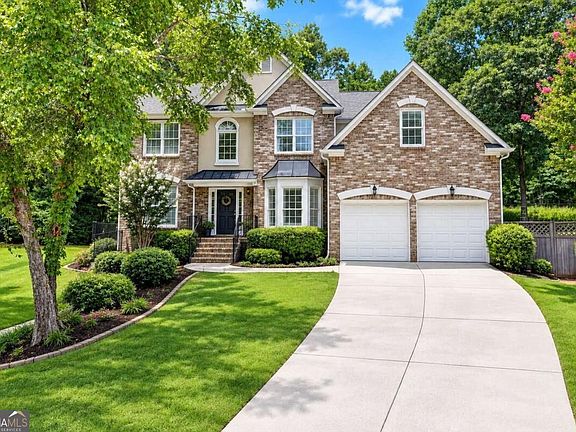 2nd image of 3270 Royal Creek Way SW