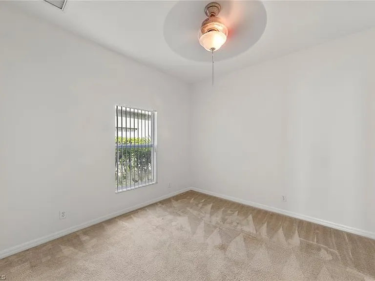 2410 Verdmont Ct — Photo 24