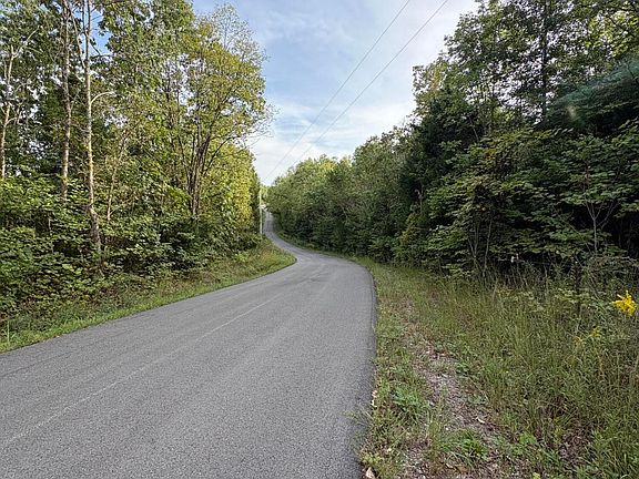 5th image of 1012 Dowell Hardin Mills Rd