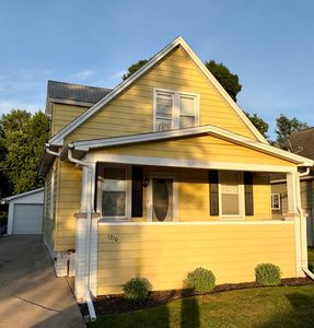 1210 S Oak St, Bloomington, IL, 61701
