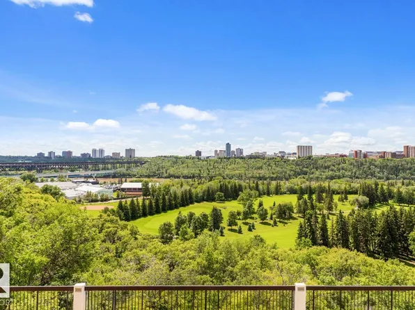 11307 99th Ave NW #205, Edmonton, AB T5K 0H2