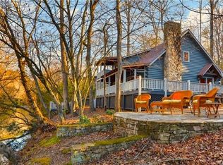 90 Riverwood Ln, Ellijay, GA 30536