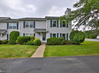 1504 Briarwood Ln #B, Bethlehem, PA 18020