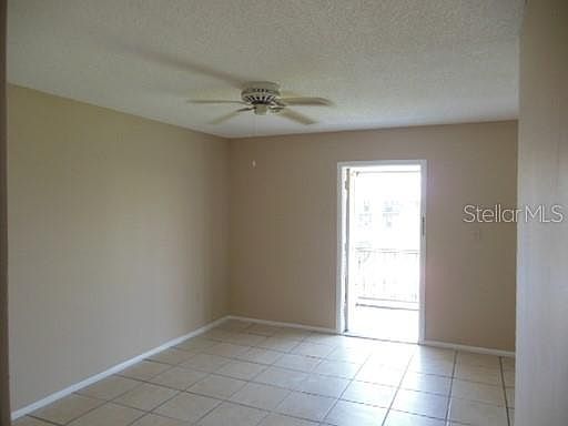 4th image of 1452 Holden Ave #7