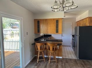 1568 NW Martin Ave, Roseburg, OR 97471