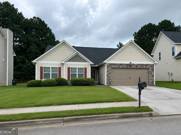 210 Summergate Ln, Villa Rica, GA 30180