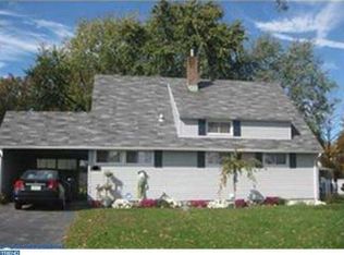 100 Northpark Dr, Levittown, PA