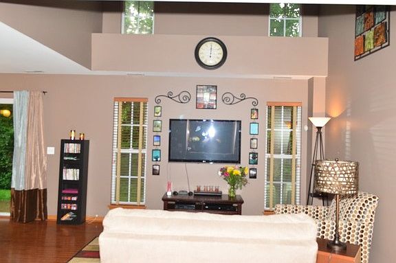 2nd image of 7904 Hedgewood Dr