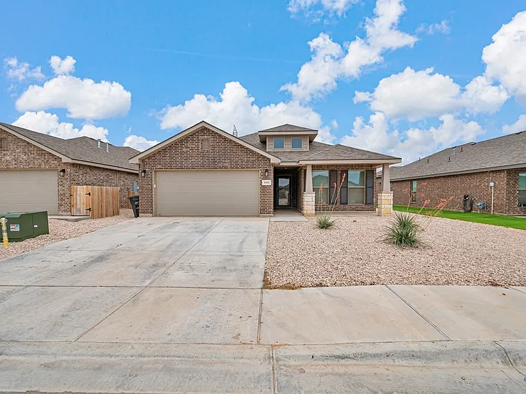 5910 Purtis Creek Dr — Photo 3