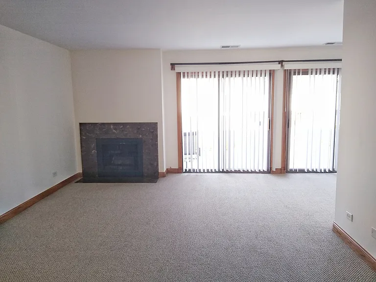 220 Oak Knoll Ct #B2 — Photo 13