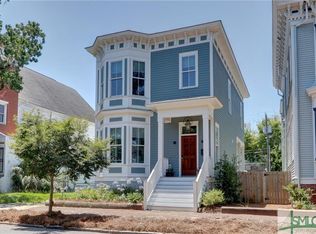 113 E Duffy St, Savannah, GA 31401
