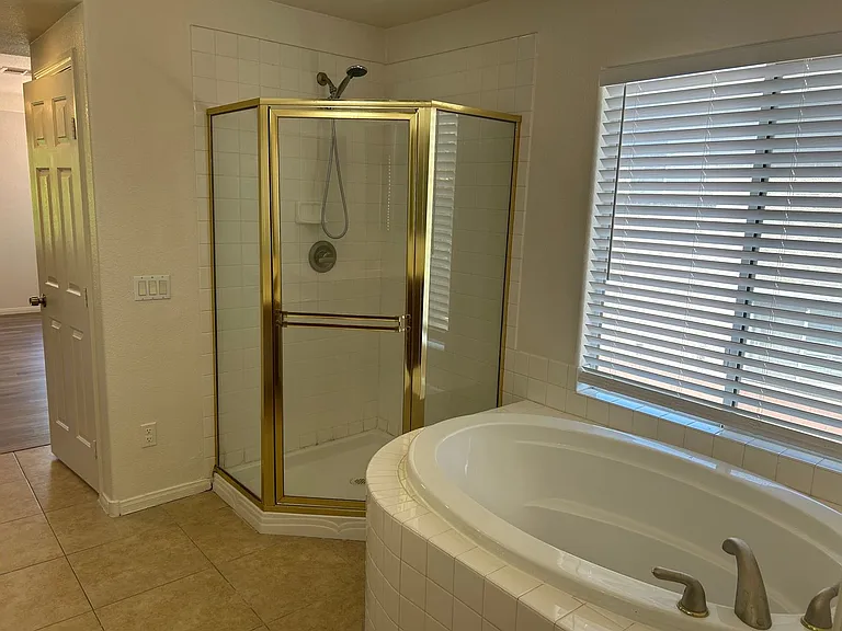 10296 Magnolia Tree Ave — Photo 10