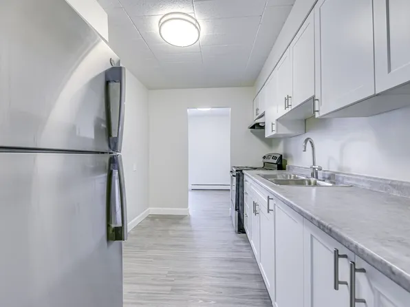 Henley and Cypress Gardens Apartments