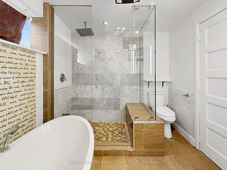 18 King Richard Ct #LOWER — Photo 27