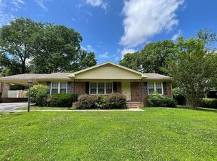 306 Donna Dr, Hopkinsville, KY 42240