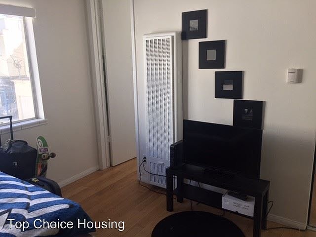 2nd image of 1101 Ocean Front Walk APT 33