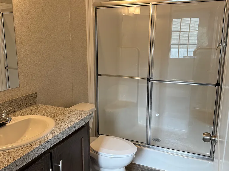 26 Austin Dr — Photo 5