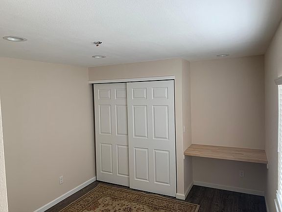 5th image of 43486 Southerland Way #B
