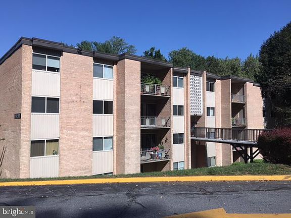 2nd image of 5107 Crossfield Ct #309
