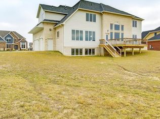 10058 Backstretch Row, Fishers, IN 46040