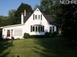 3417 Niles Carver Rd, Mc Donald, OH 44440