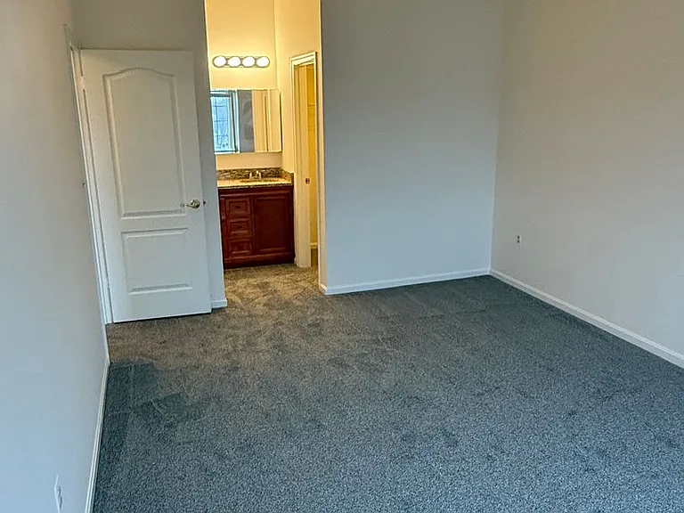 8382 Montgomery Run Rd #J — Photo 10